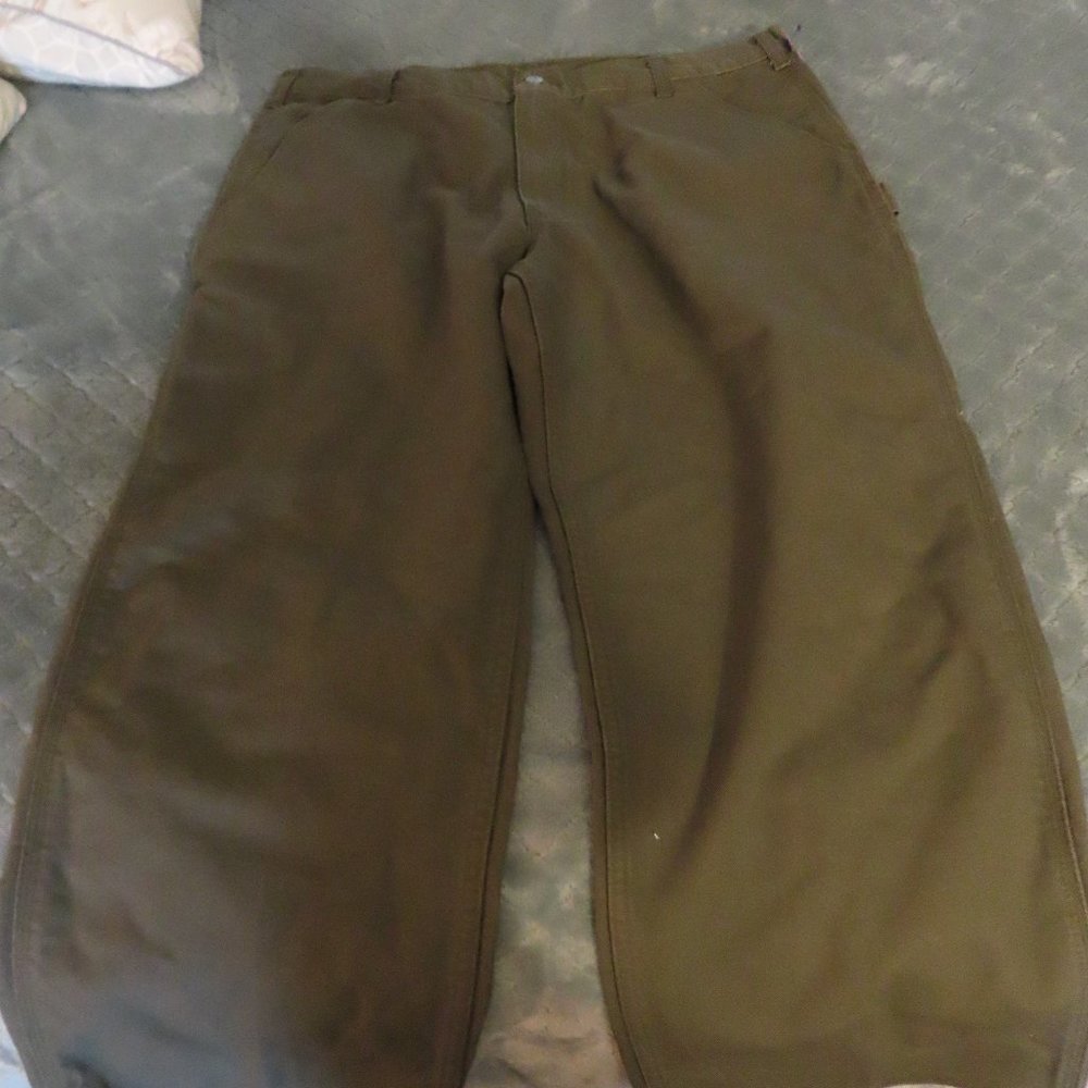 Carhartt Gray Cargo Pants; Thick; Relaxed Fit; Size 38x30